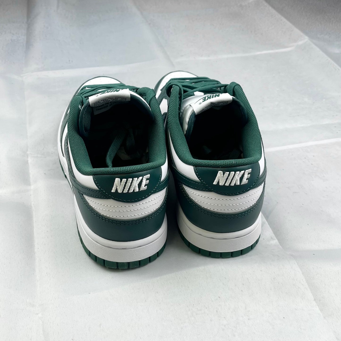 Nike Dunk Low Retro