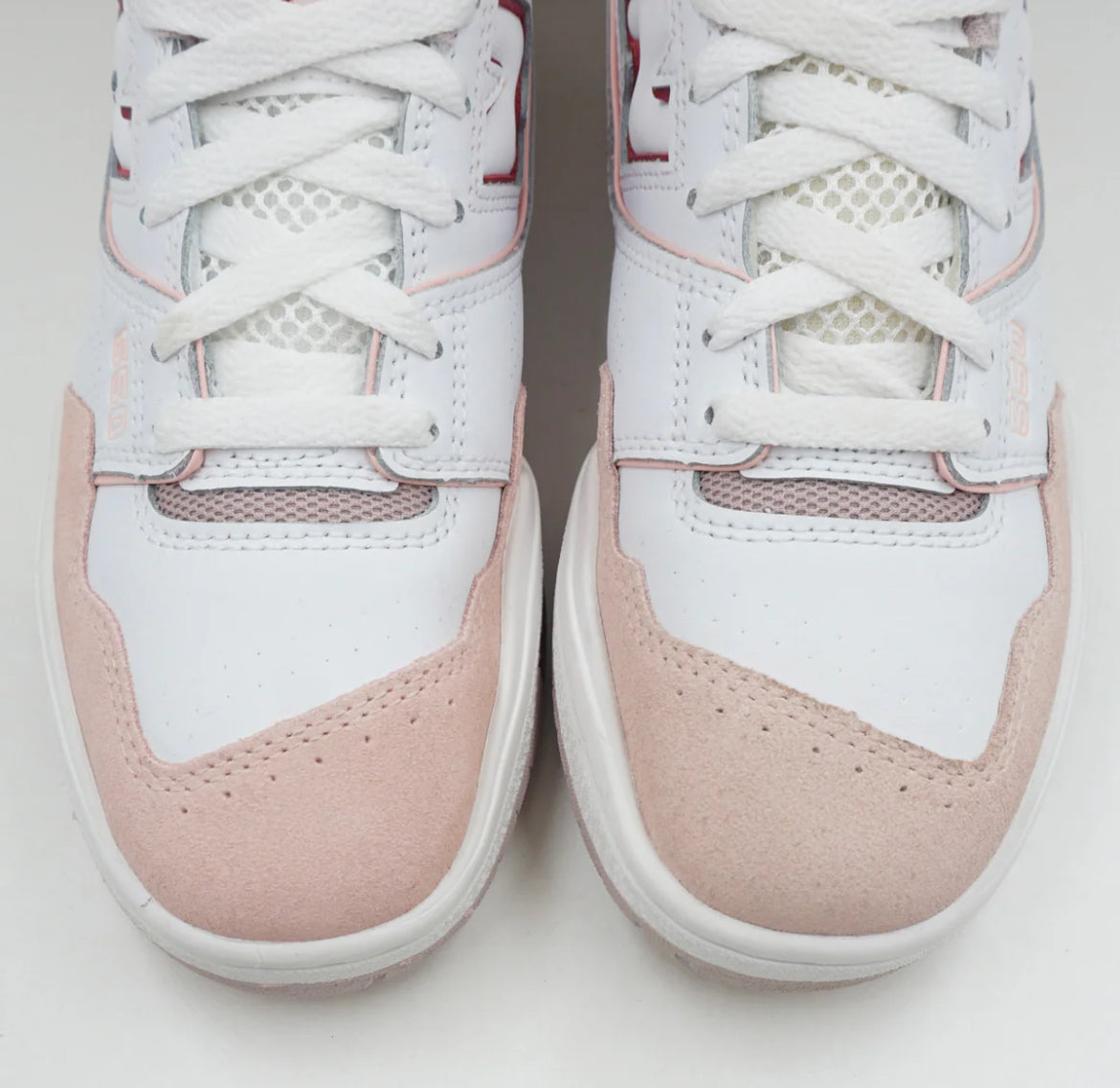 New Balance - 550 White Scarlet (W)