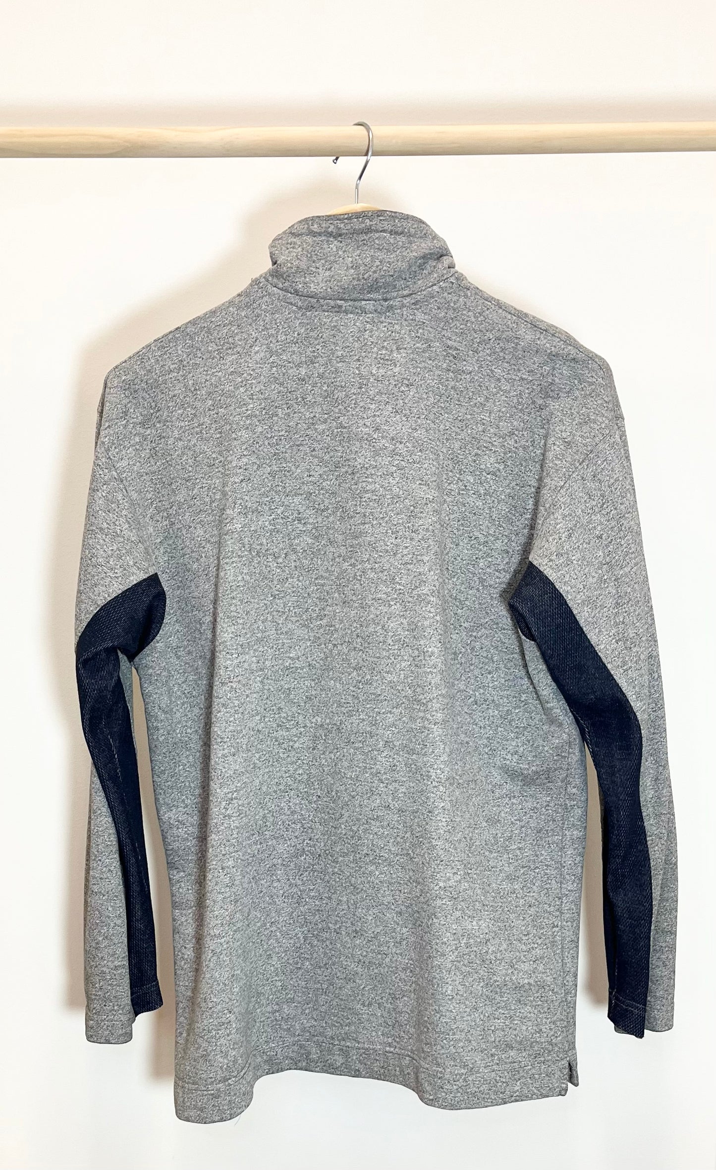 Asics -  Vintage Half Zip Sweatshirt