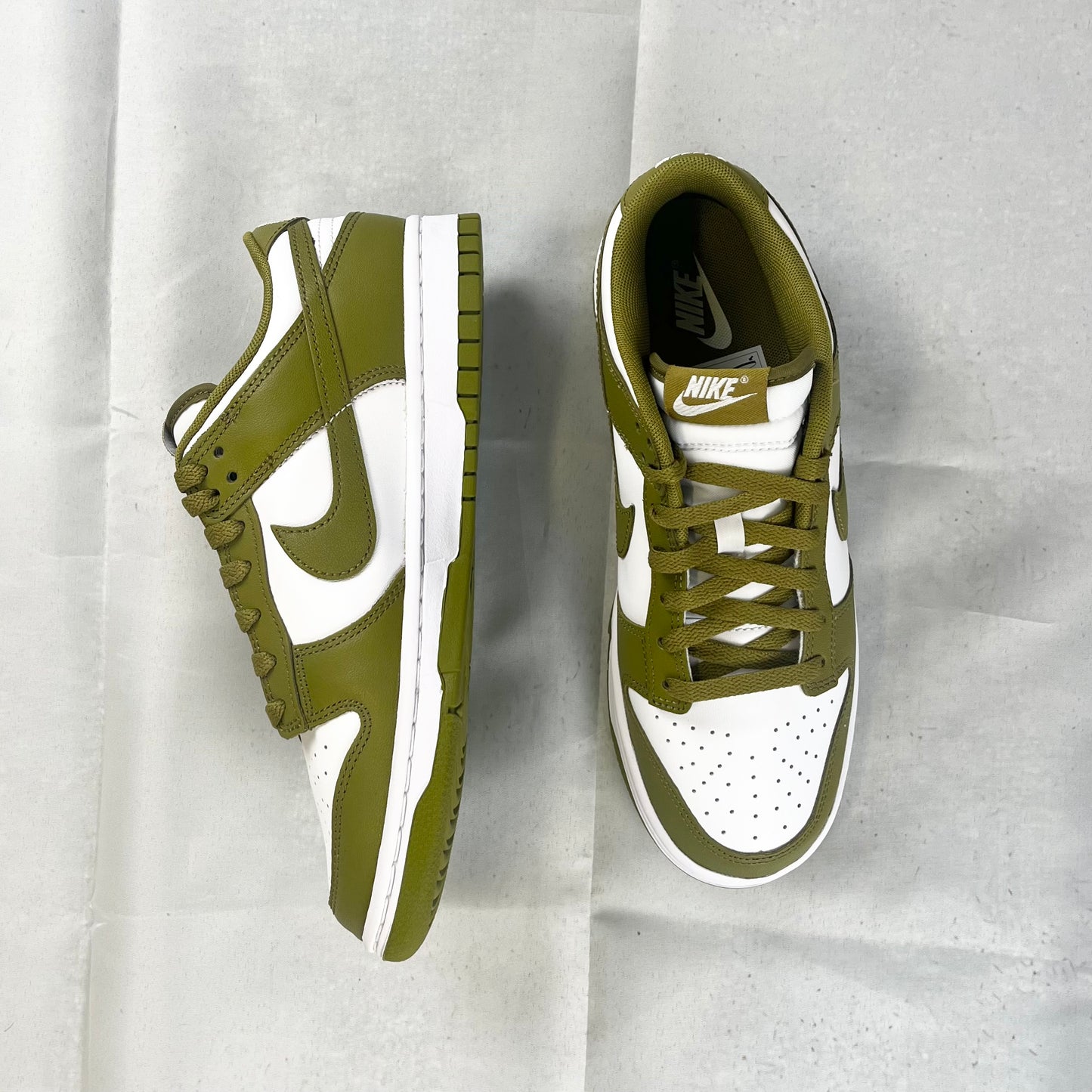 Nike - Dunk Low Retro White/Pacific Moss Blanc/Mousse Du Pacifique
