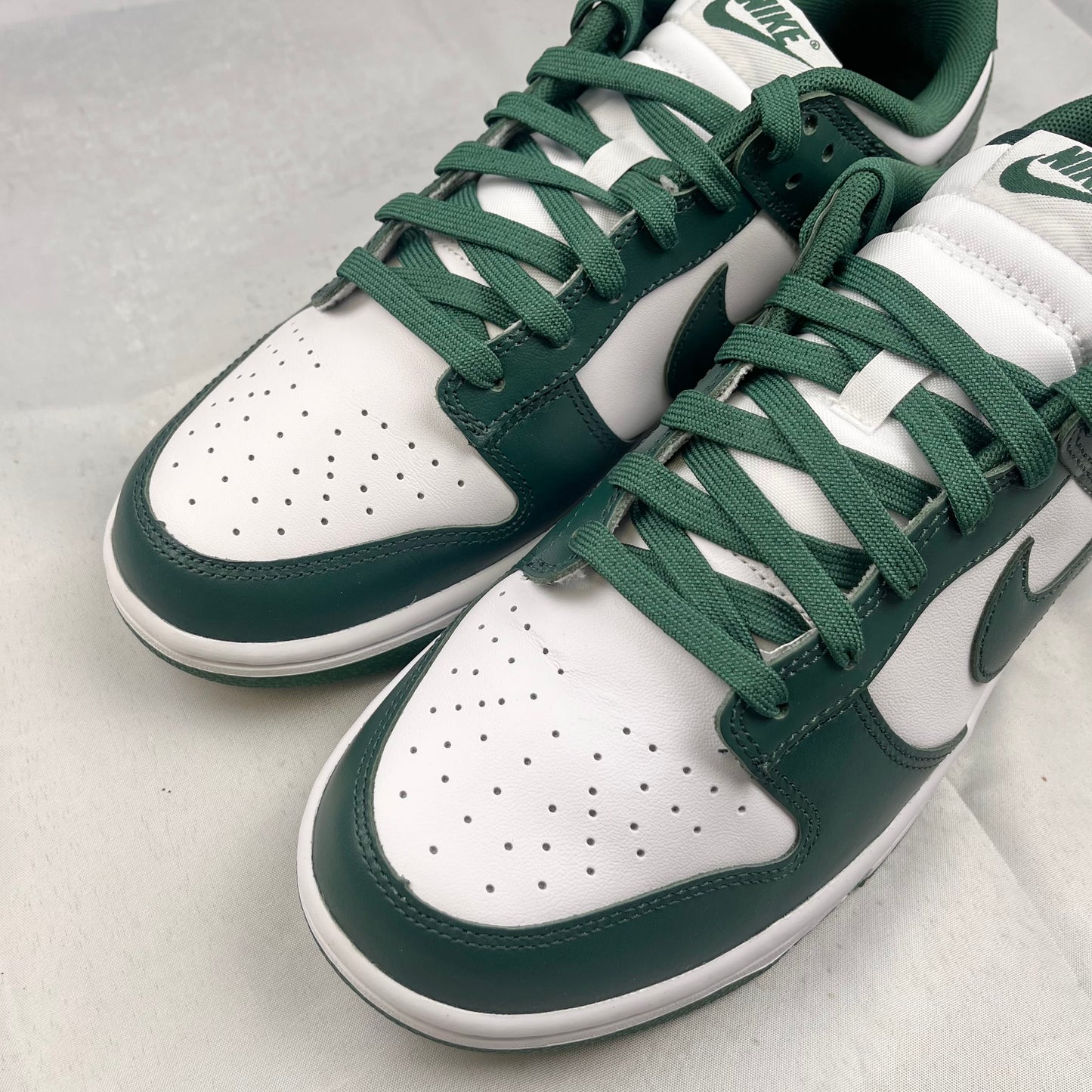 Nike Dunk Low Retro