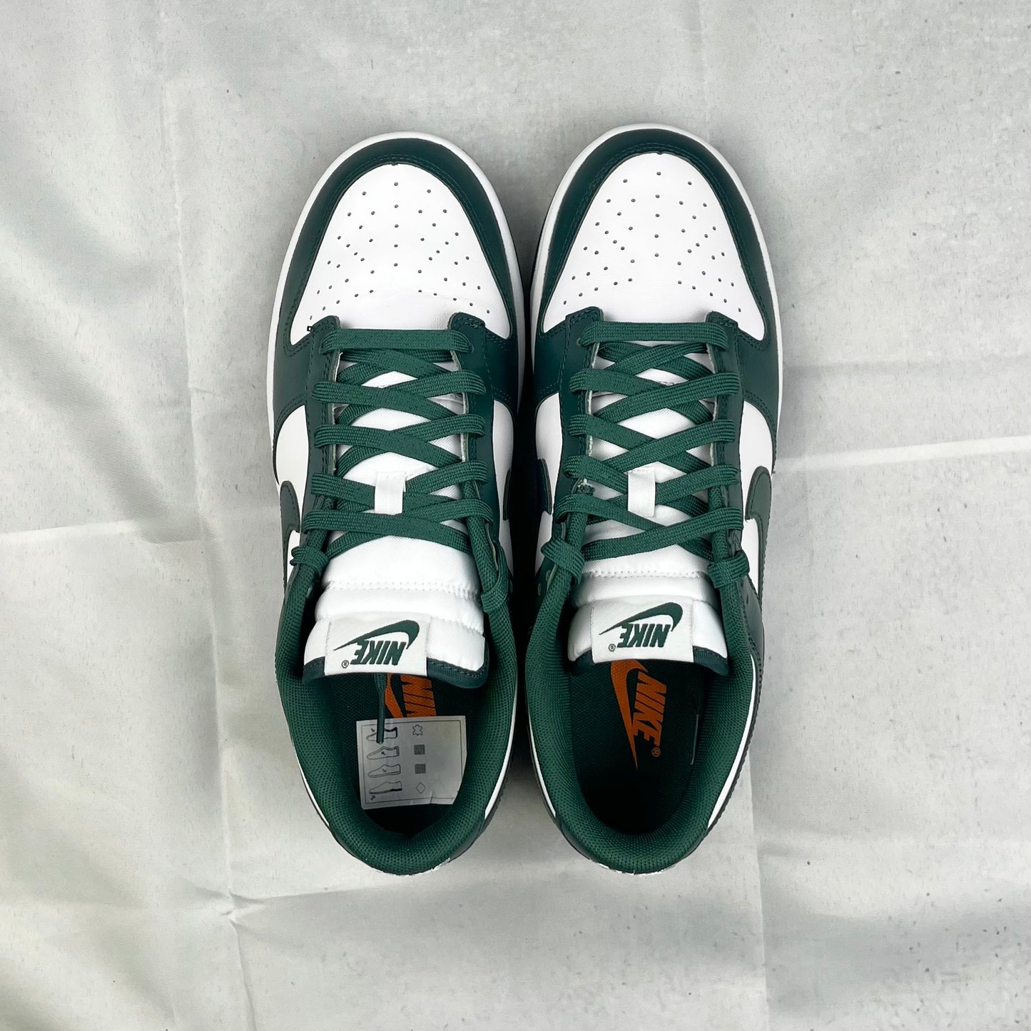 Nike Dunk Low Retro