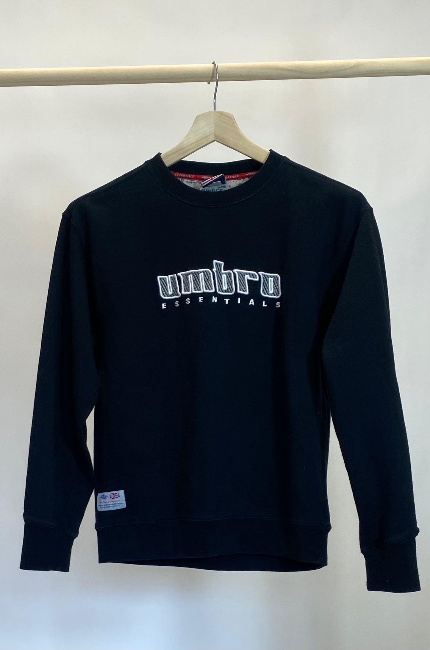 Umbro Essentials - Vintage Sweatshirt