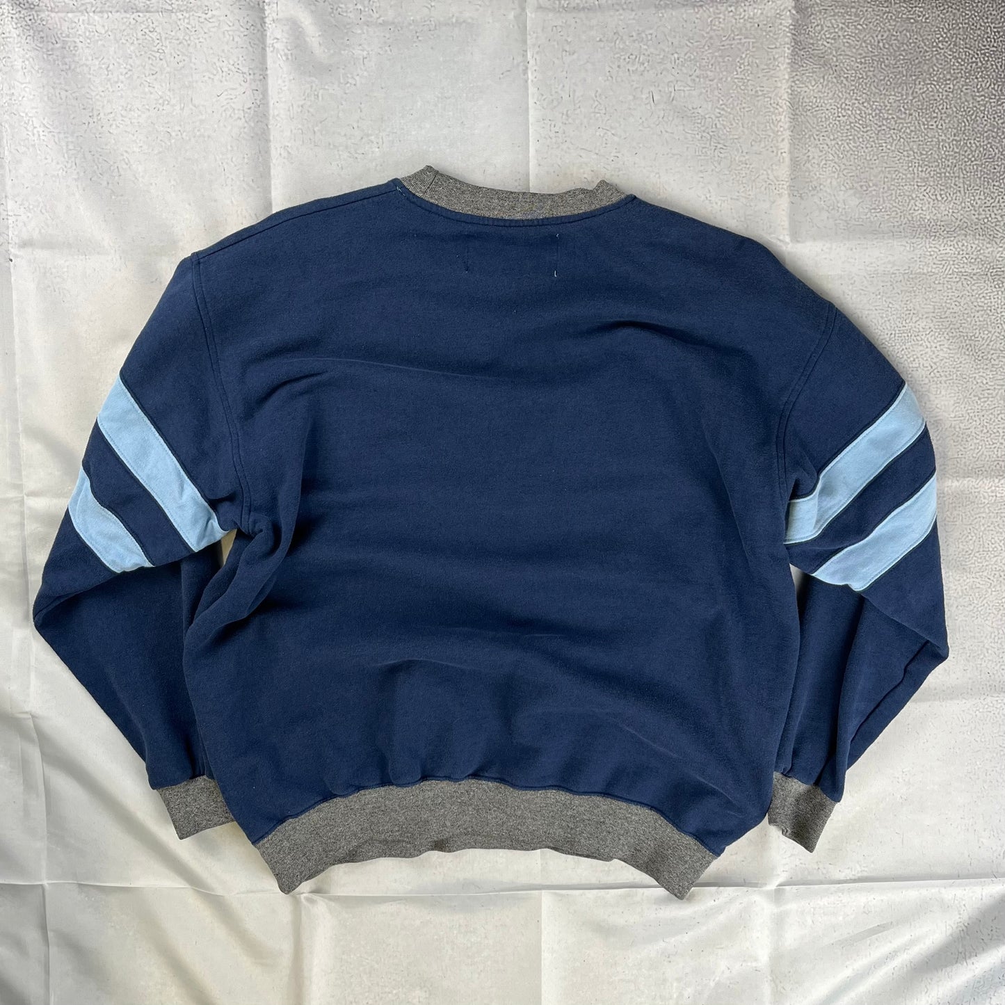 Champions - Vintage Sweatshirt