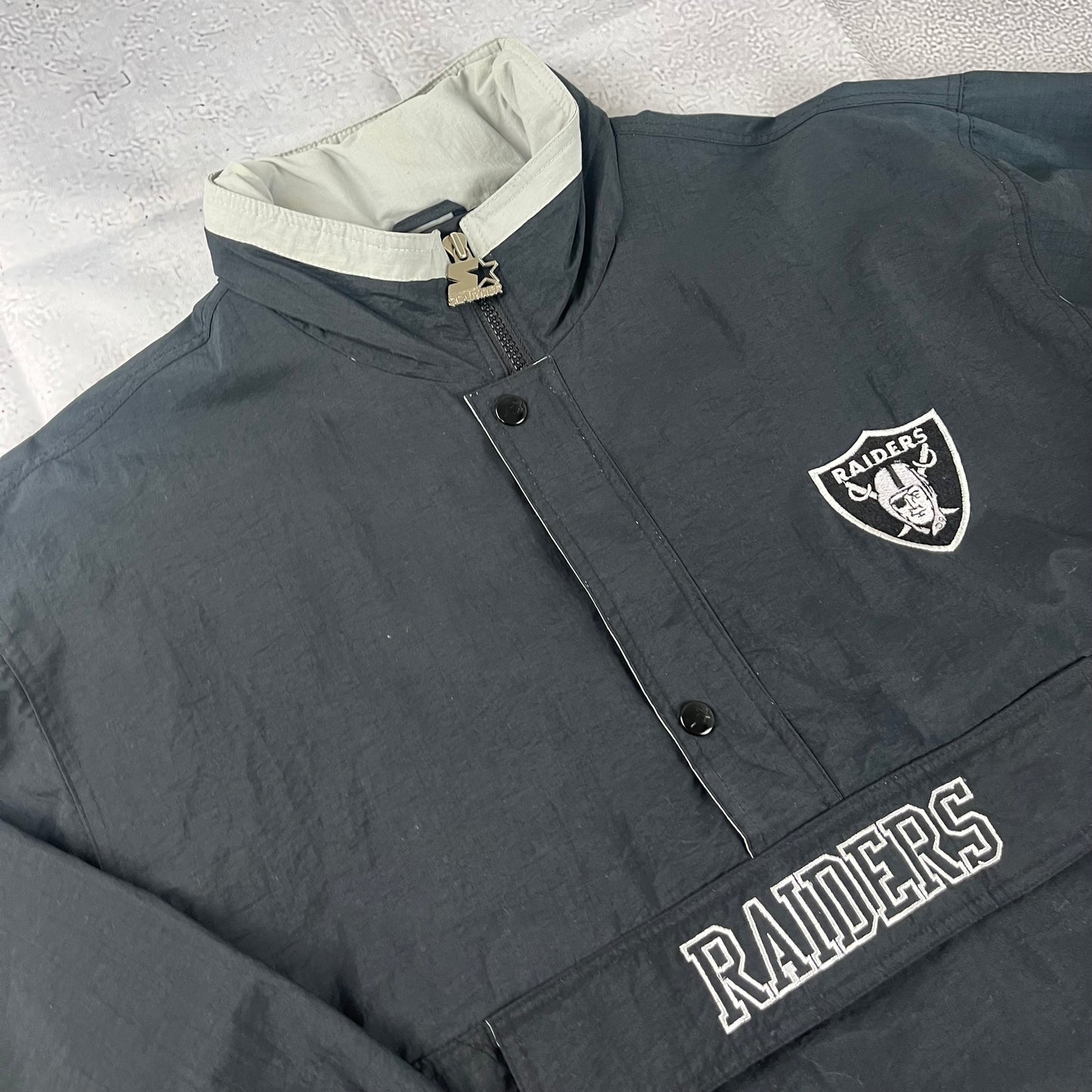 Starter - Retro Raiders Windbreaker