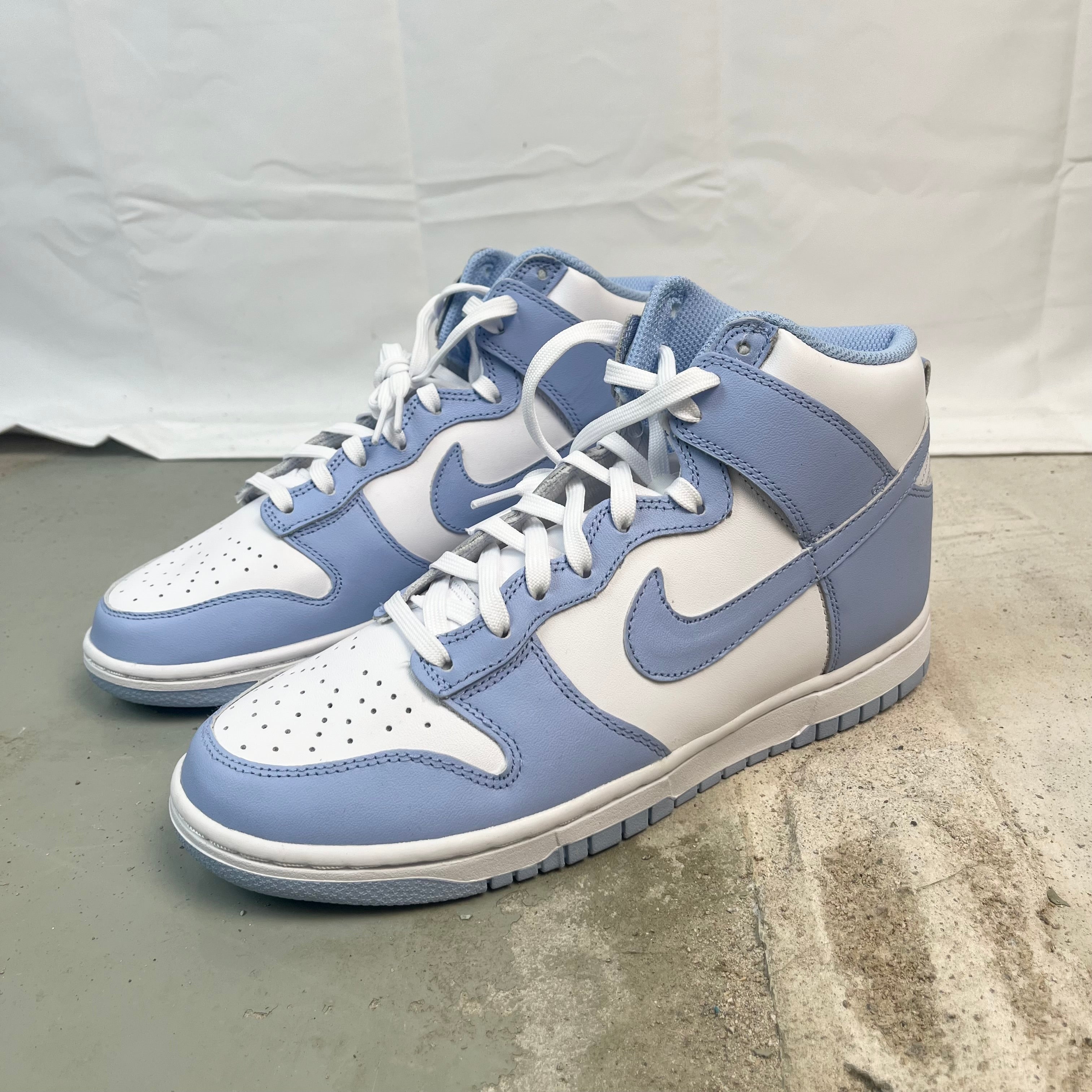 Nike dunk deals high