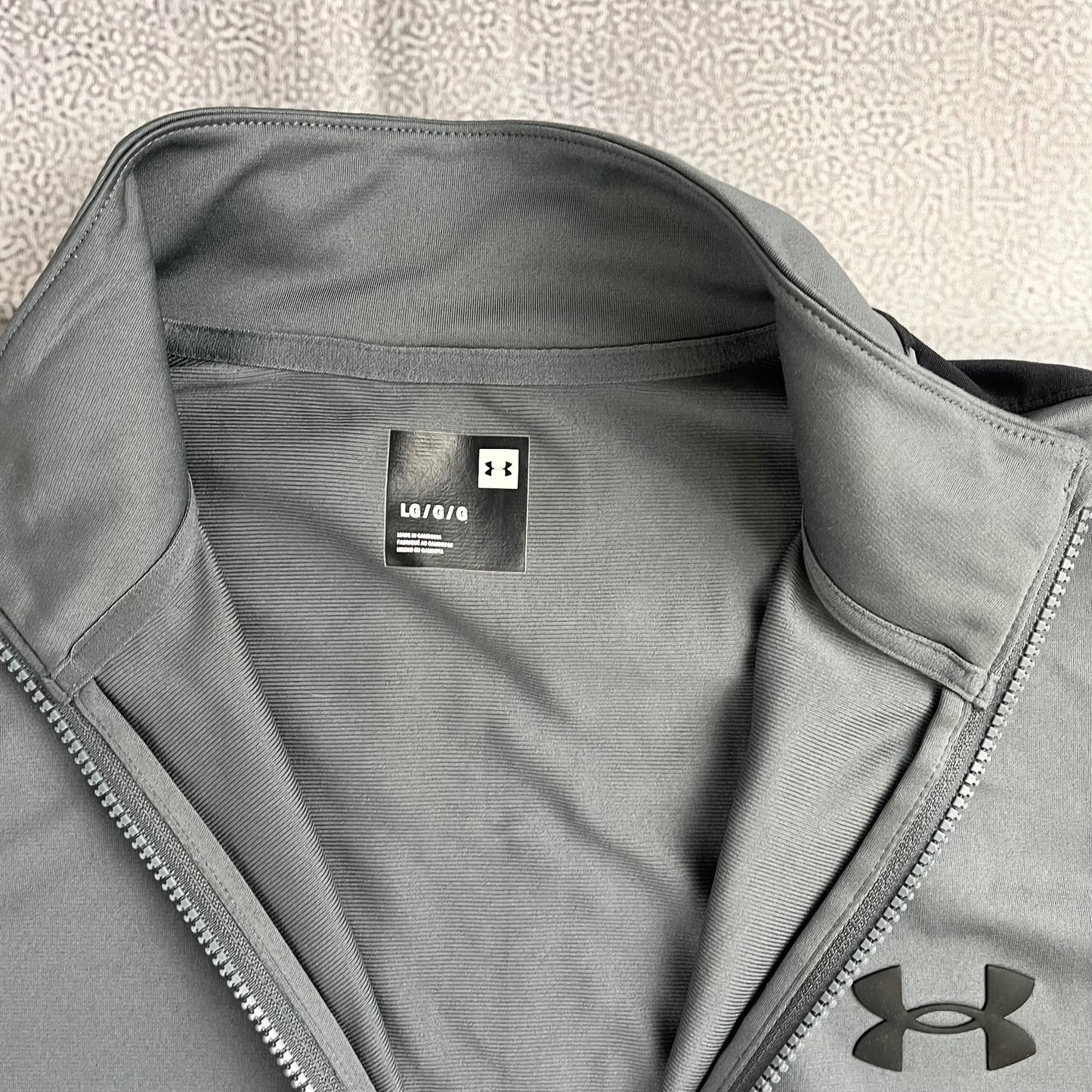 Under Armour - Track Suit