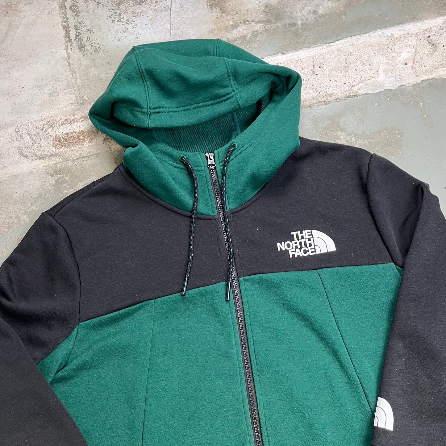 The North Face - Zip Sweatshirt